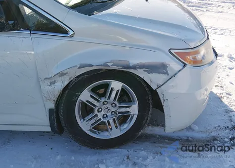 2013 Honda Odyssey Touring/Touring Elite из США, поврежденный, VIN 5FNRL5H99DB081022